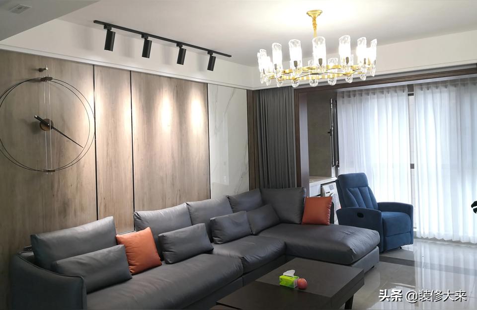 房屋设计师-室内设计师月收入多少