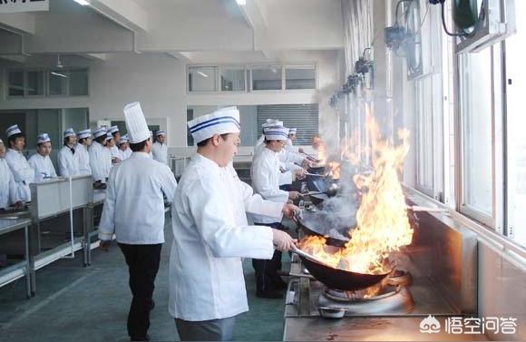 北京市劲松职业高中-中考完去北京哪个职高比较好