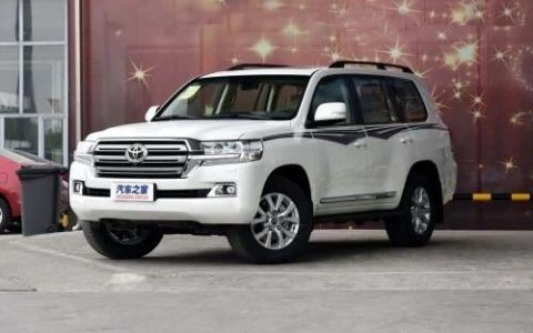 尼桑贵士商务车2022款报价-纠结难以割舍应该怎么选择