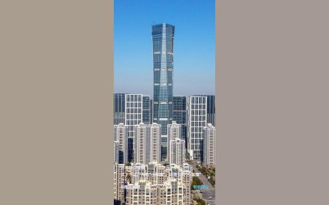 哪吒v报价2022款-哪吒v401落地价