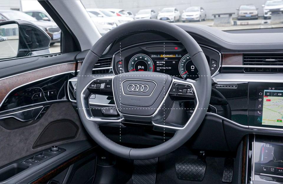 奥迪a8l新车报价2022跑车-奥迪a8l创始人版多少钱