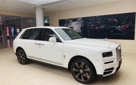 库里南2022款报价-红色劳斯莱斯库里南2022款落地价